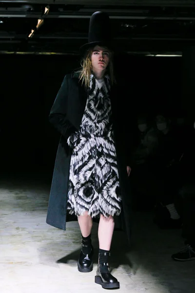 Look 31